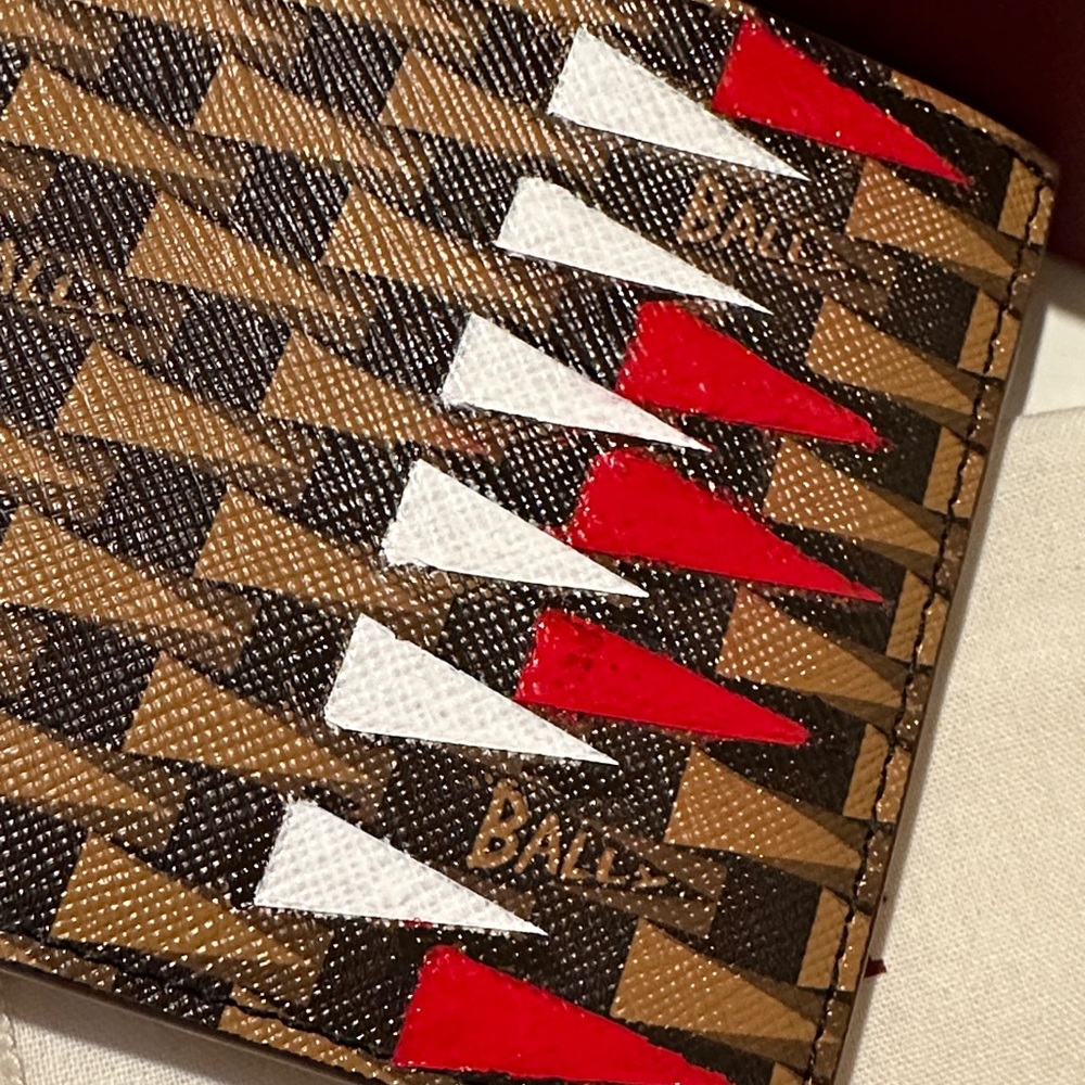 New Authentic Custom Painted Bally Geometric Brow… - image 5